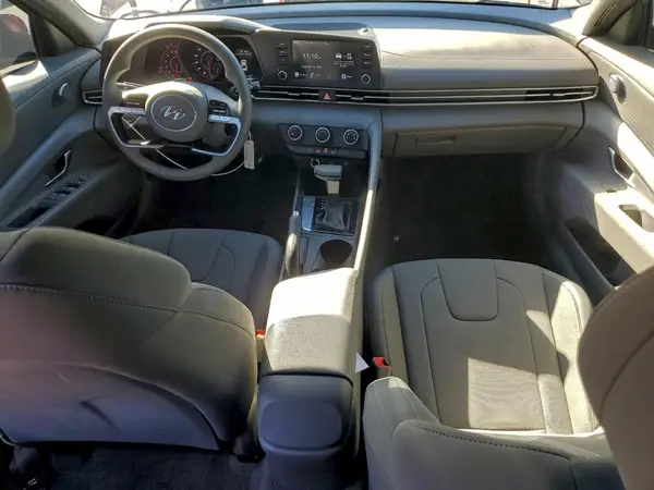 KMHLL4AG0PU605643 2023 HYUNDAI ELANTRA - Image 8