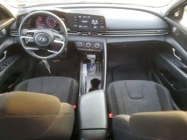 KMHLL4AG1MU071502 2021 HYUNDAI ELANTRA - Image 8