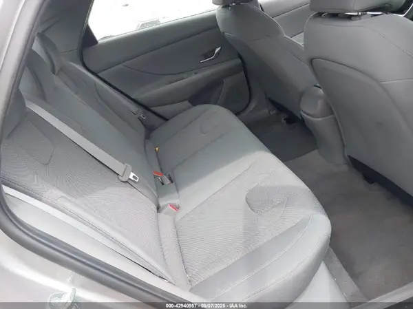 KMHLL4AG1MU103087 2021 HYUNDAI ELANTRA - Image 8
