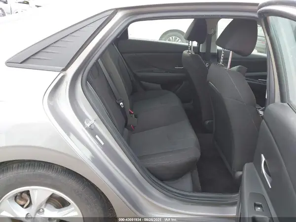 KMHLL4AG1MU195866 2021 HYUNDAI ELANTRA - Image 8
