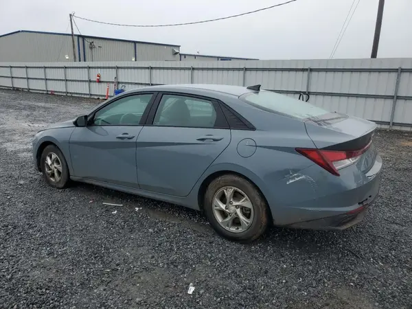 KMHLL4AG1NU328935 2022 HYUNDAI ELANTRA - Image 2