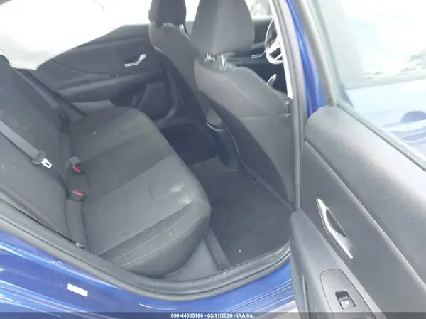 KMHLL4AG1NU356525 2022 HYUNDAI ELANTRA - Image 8