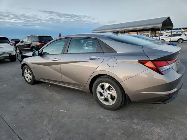 KMHLL4AG1PU456207 2023 HYUNDAI ELANTRA - Image 2