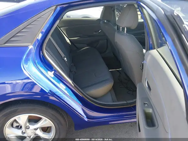 KMHLL4AG1PU574483 2023 HYUNDAI ELANTRA - Image 8