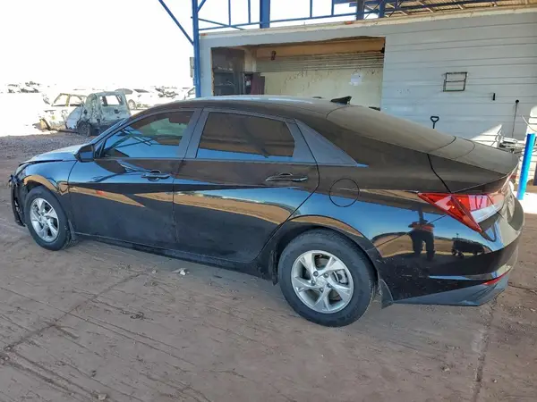 KMHLL4AG1PU575651 2023 HYUNDAI ELANTRA - Image 2