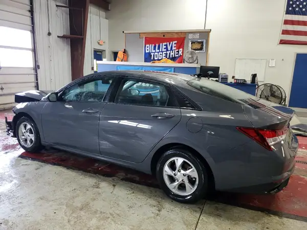 KMHLL4AG1PU578498 2023 HYUNDAI ELANTRA - Image 2