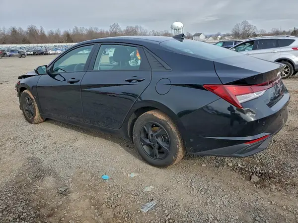 KMHLL4AG2MU165565 2021 HYUNDAI ELANTRA - Image 2
