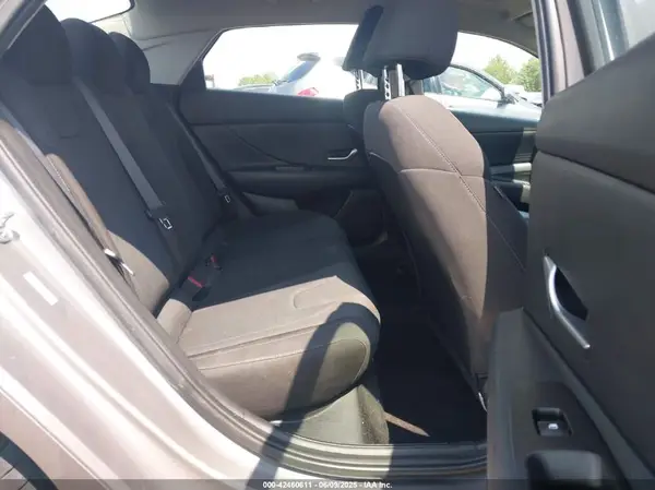 KMHLL4AG2MU213176 2021 HYUNDAI ELANTRA - Image 8