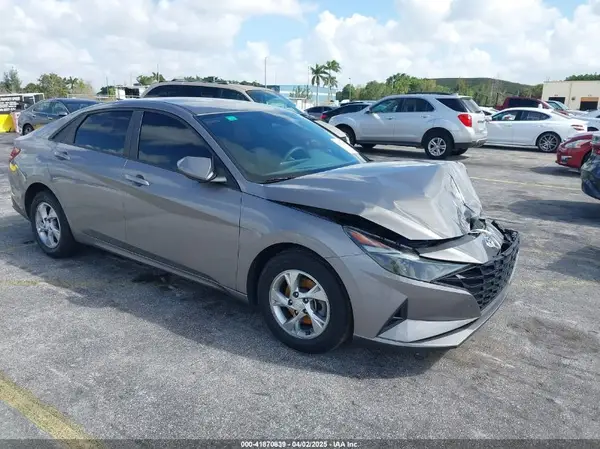KMHLL4AG2NU255039 2022 HYUNDAI ELANTRA - Image 1