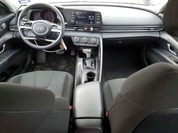 KMHLL4AG2NU359613 2022 HYUNDAI ELANTRA - Image 8