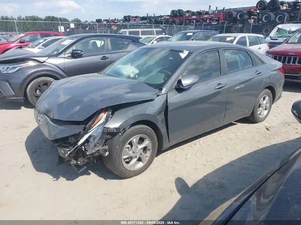 KMHLL4AG2PU631807 2023 HYUNDAI ELANTRA - Image 2