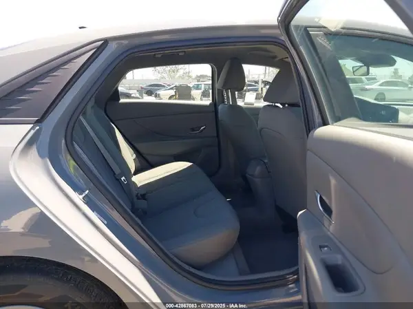 KMHLL4AG3MU108596 2021 HYUNDAI ELANTRA - Image 8