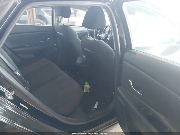 KMHLL4AG3MU118206 2021 HYUNDAI ELANTRA - Image 8