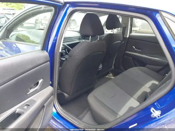 KMHLL4AG3MU174811 2021 HYUNDAI ELANTRA - Image 8