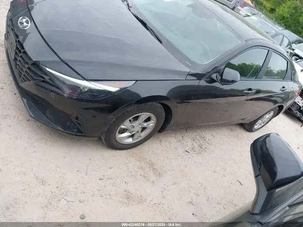 KMHLL4AG3MU213218 2021 HYUNDAI ELANTRA - Image 2