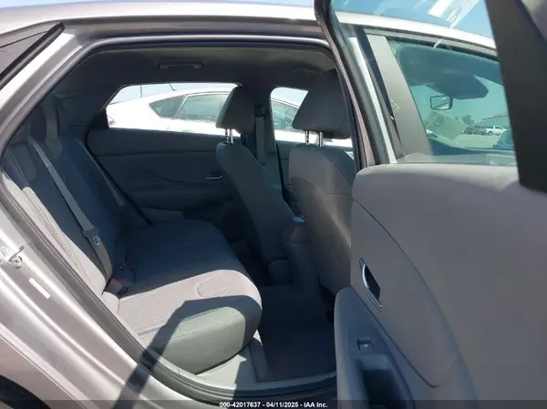 KMHLL4AG3PU394793 2023 HYUNDAI ELANTRA - Image 8