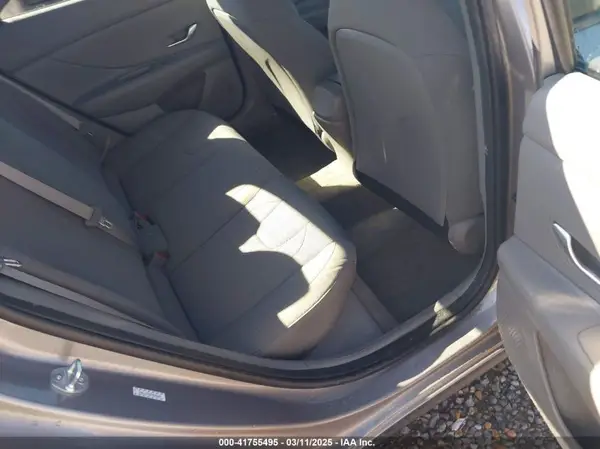 KMHLL4AG3PU540268 2023 HYUNDAI ELANTRA - Image 8
