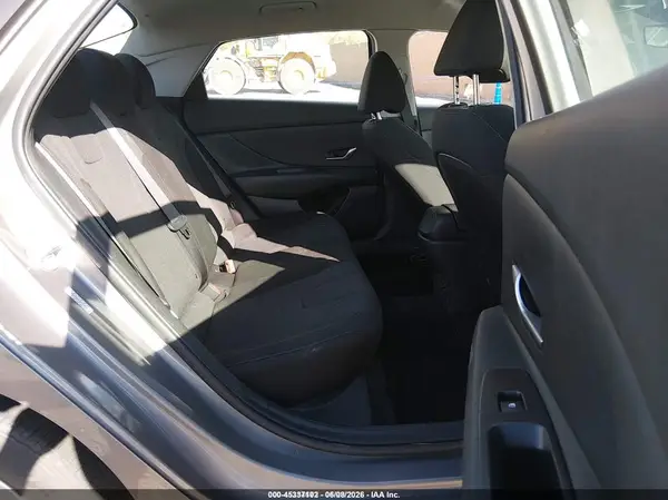 KMHLL4AG3PU627085 2023 HYUNDAI ELANTRA - Image 8