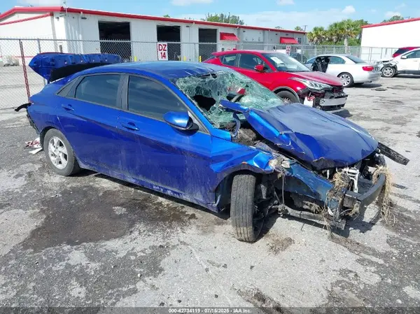 KMHLL4AG4NU240445 2022 HYUNDAI ELANTRA - Image 1