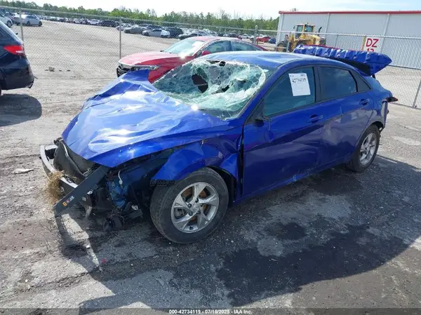 KMHLL4AG4NU240445 2022 HYUNDAI ELANTRA - Image 2