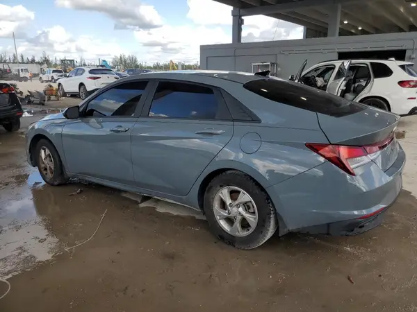 KMHLL4AG4PU393832 2023 HYUNDAI ELANTRA - Image 2