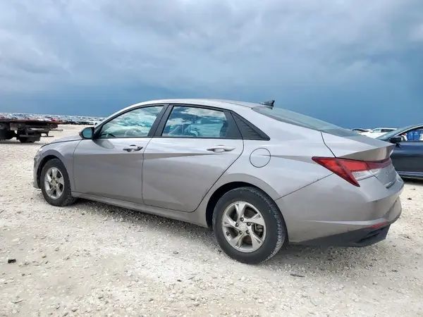 KMHLL4AG4PU417689 2023 HYUNDAI ELANTRA - Image 2