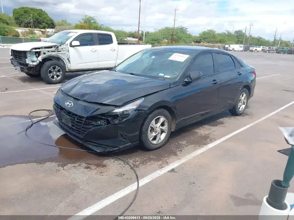 KMHLL4AG4PU469338 2023 HYUNDAI ELANTRA - Image 2