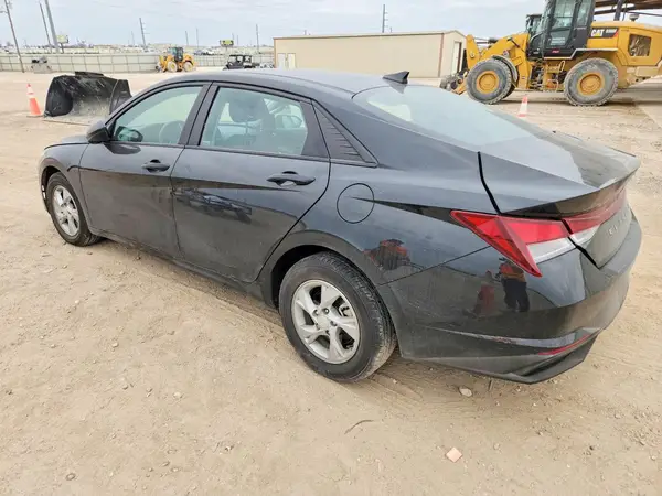 KMHLL4AG4PU576177 2023 HYUNDAI ELANTRA - Image 2