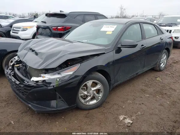KMHLL4AG4PU605208 2023 HYUNDAI ELANTRA - Image 2