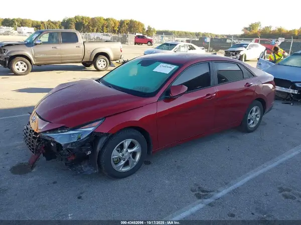 KMHLL4AG4PU605385 2023 HYUNDAI ELANTRA - Image 2
