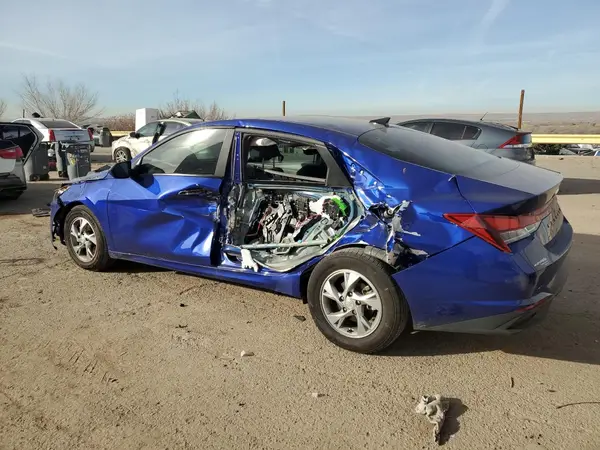 KMHLL4AG5NU334883 2022 HYUNDAI ELANTRA - Image 2