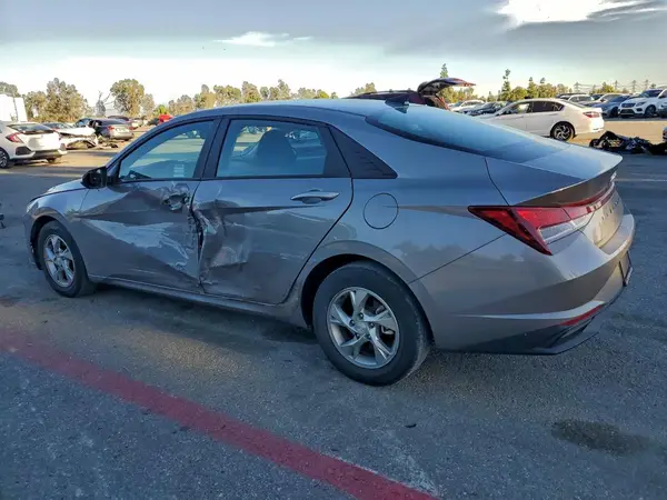 KMHLL4AG5PU373962 2023 HYUNDAI ELANTRA - Image 2
