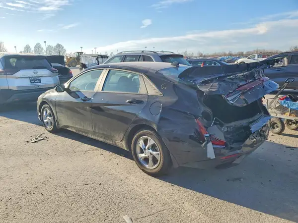 KMHLL4AG5PU377901 2023 HYUNDAI ELANTRA - Image 2