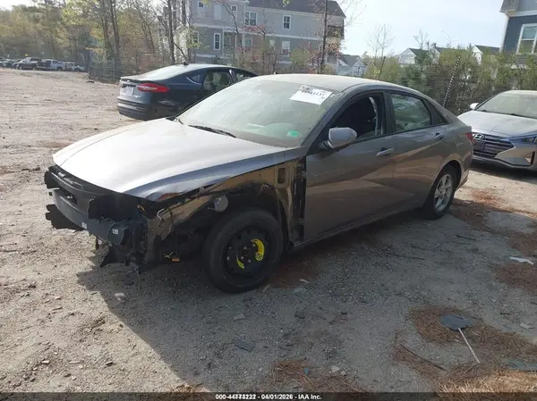 KMHLL4AG5PU538621 2023 HYUNDAI ELANTRA - Image 2