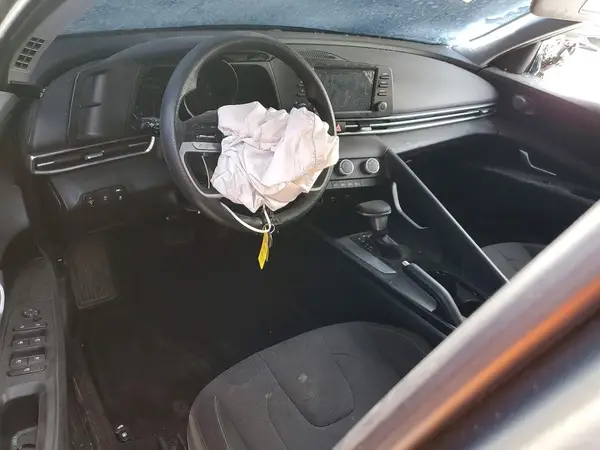 KMHLL4AG5PU576916 2023 HYUNDAI ELANTRA - Image 8