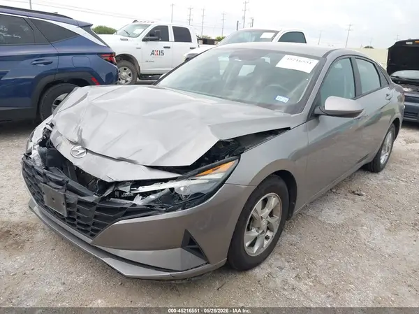 KMHLL4AG6MU069812 2021 HYUNDAI ELANTRA - Image 2