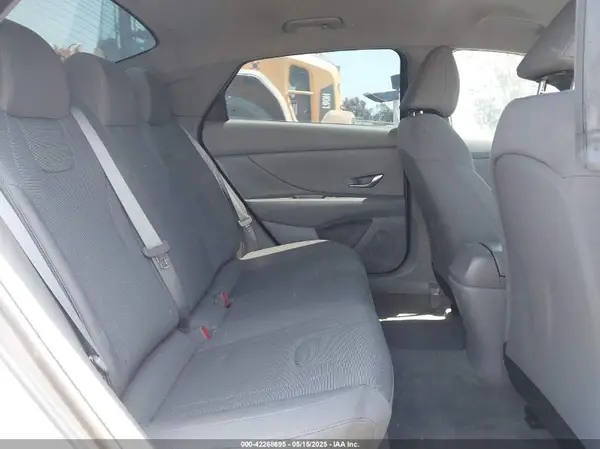 KMHLL4AG6MU141656 2021 HYUNDAI ELANTRA - Image 8