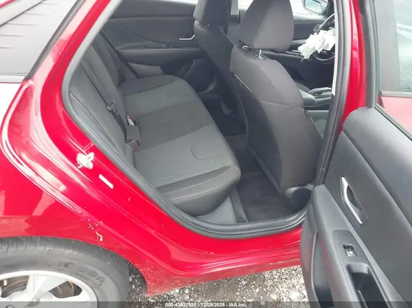 KMHLL4AG6NU307918 2022 HYUNDAI ELANTRA - Image 8