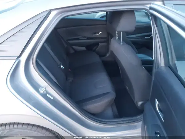 KMHLL4AG6NU350929 2022 HYUNDAI ELANTRA - Image 8