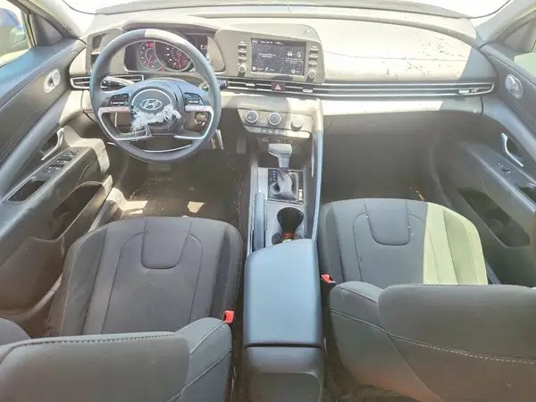 KMHLL4AG6PU574320 2023 HYUNDAI ELANTRA - Image 8