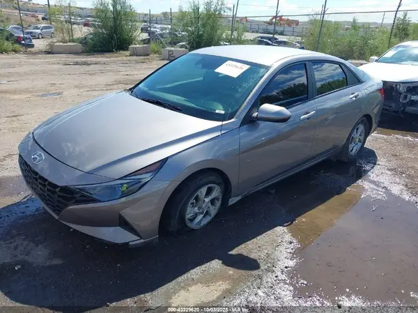 KMHLL4AG6PU575998 2023 HYUNDAI ELANTRA - Image 2