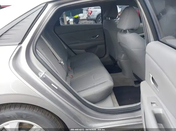 KMHLL4AG6PU610474 2023 HYUNDAI ELANTRA - Image 8