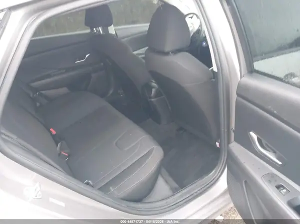 KMHLL4AG7NU298419 2022 HYUNDAI ELANTRA - Image 8
