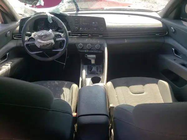 KMHLL4AG7NU329328 2022 HYUNDAI ELANTRA - Image 8