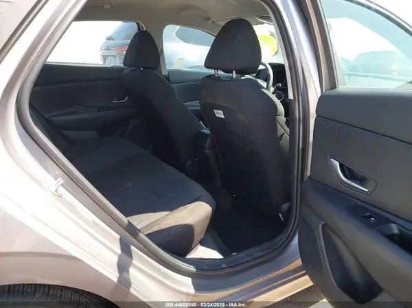 KMHLL4AG7PU590476 2023 HYUNDAI ELANTRA - Image 8