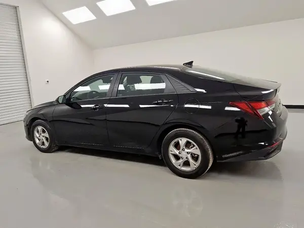 KMHLL4AG7PU612783 2023 HYUNDAI ELANTRA - Image 2