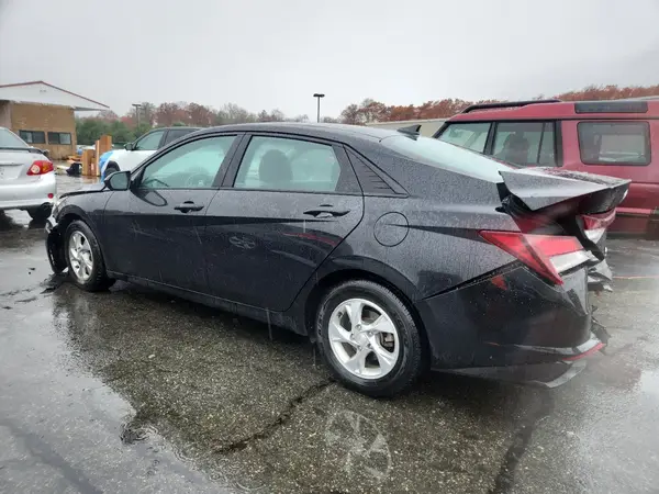 KMHLL4AG8MU067656 2021 HYUNDAI ELANTRA - Image 2