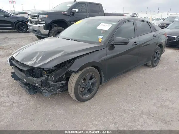 KMHLL4AG8MU072002 2021 HYUNDAI ELANTRA - Image 2