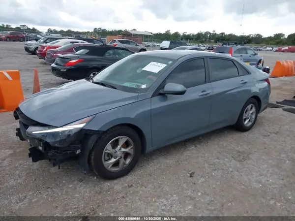 KMHLL4AG8MU149676 2021 HYUNDAI ELANTRA - Image 2