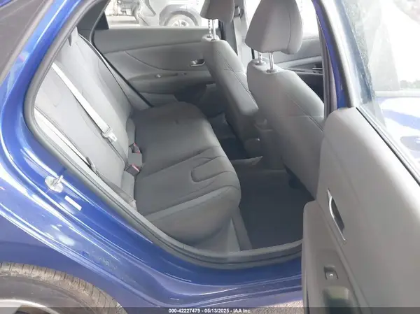 KMHLL4AG8MU195752 2021 HYUNDAI ELANTRA - Image 8